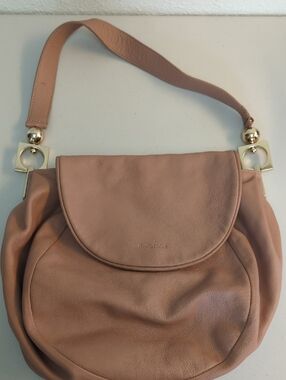 See By Chloe Dusty Pink Pebbled Leather Shoulder Bag with Gold Accents